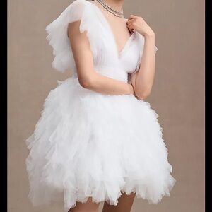 NWT Mac Duggal Tulle flutter sleeve mini dress BRIDAL COLLECTION SOLD OUT!
